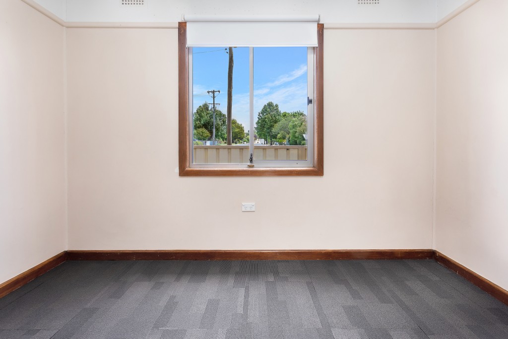 22 Carcoar Street, Blayney NSW 2799 - photo 7