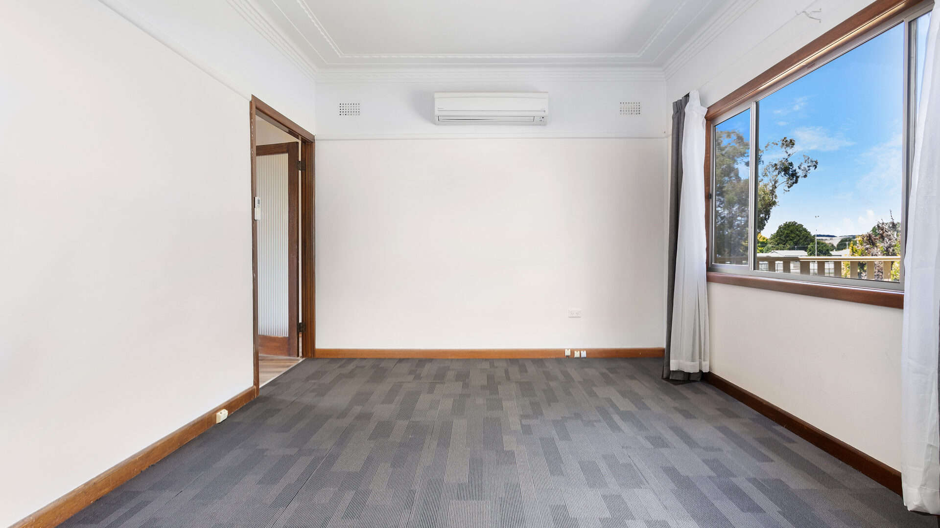 22 Carcoar Street, Blayney NSW 2799 - photo 8
