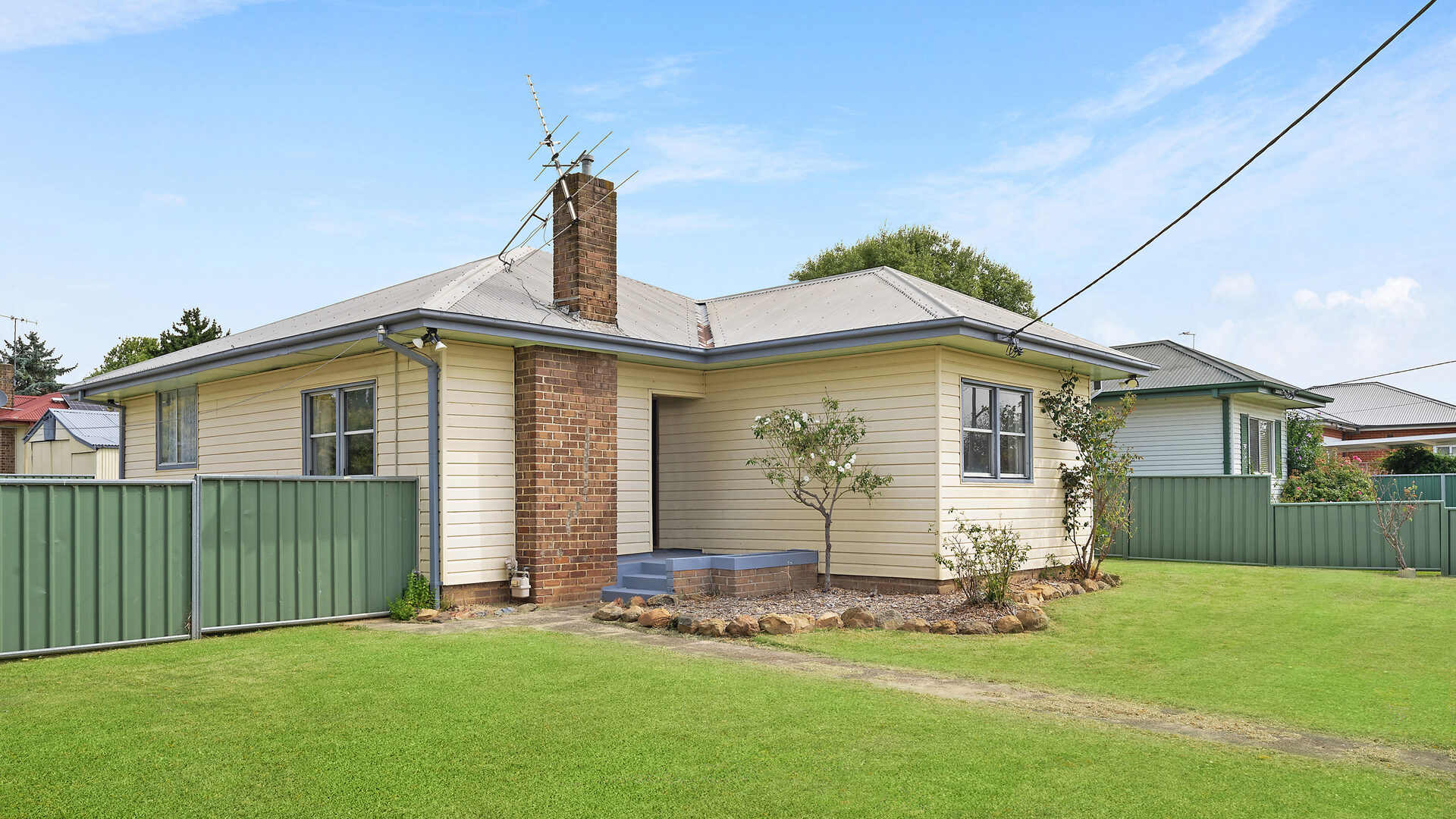 6 Moad Street, Orange NSW 2800 - photo 2
