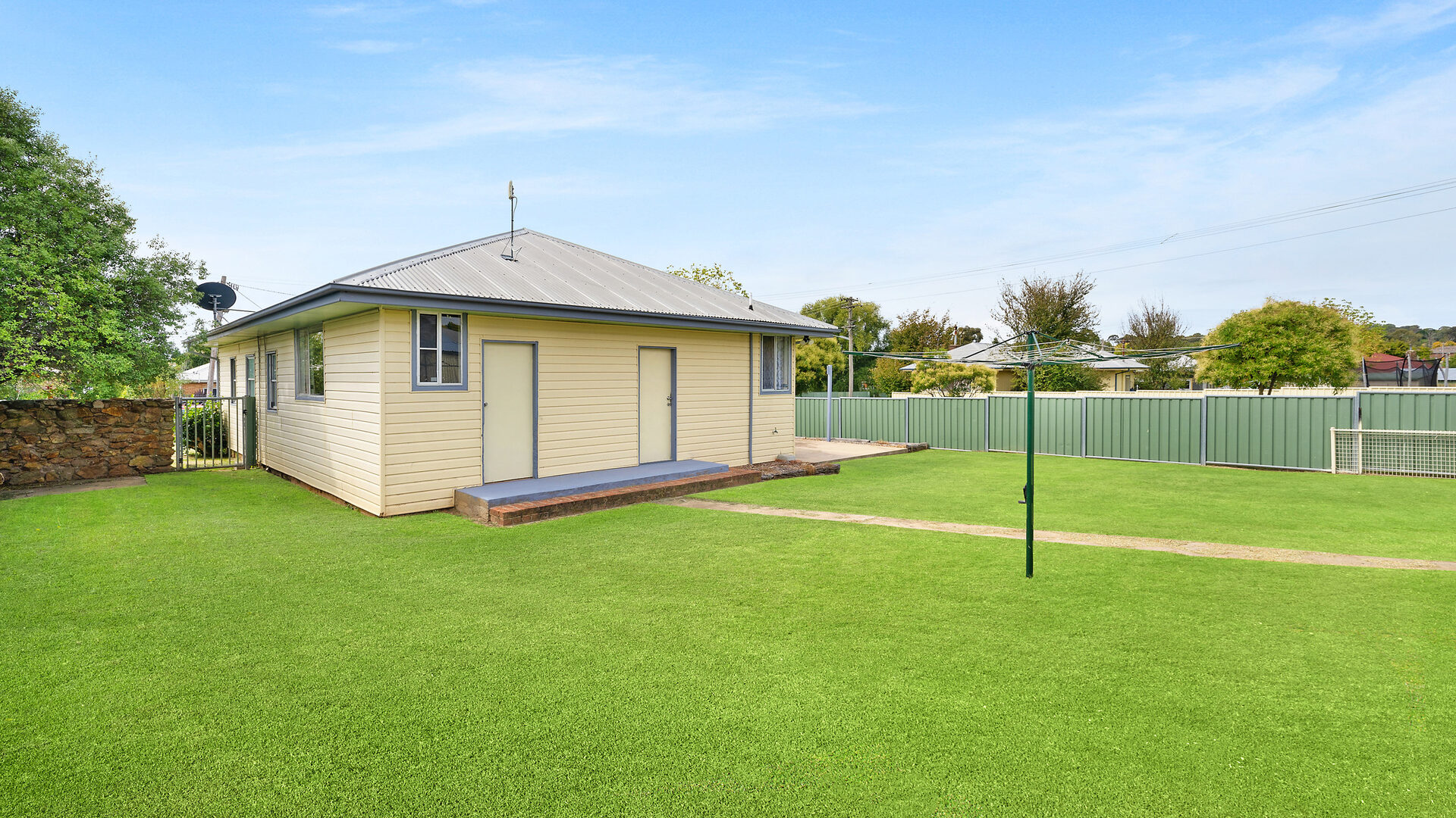 6 Moad Street, Orange NSW 2800 - photo 12