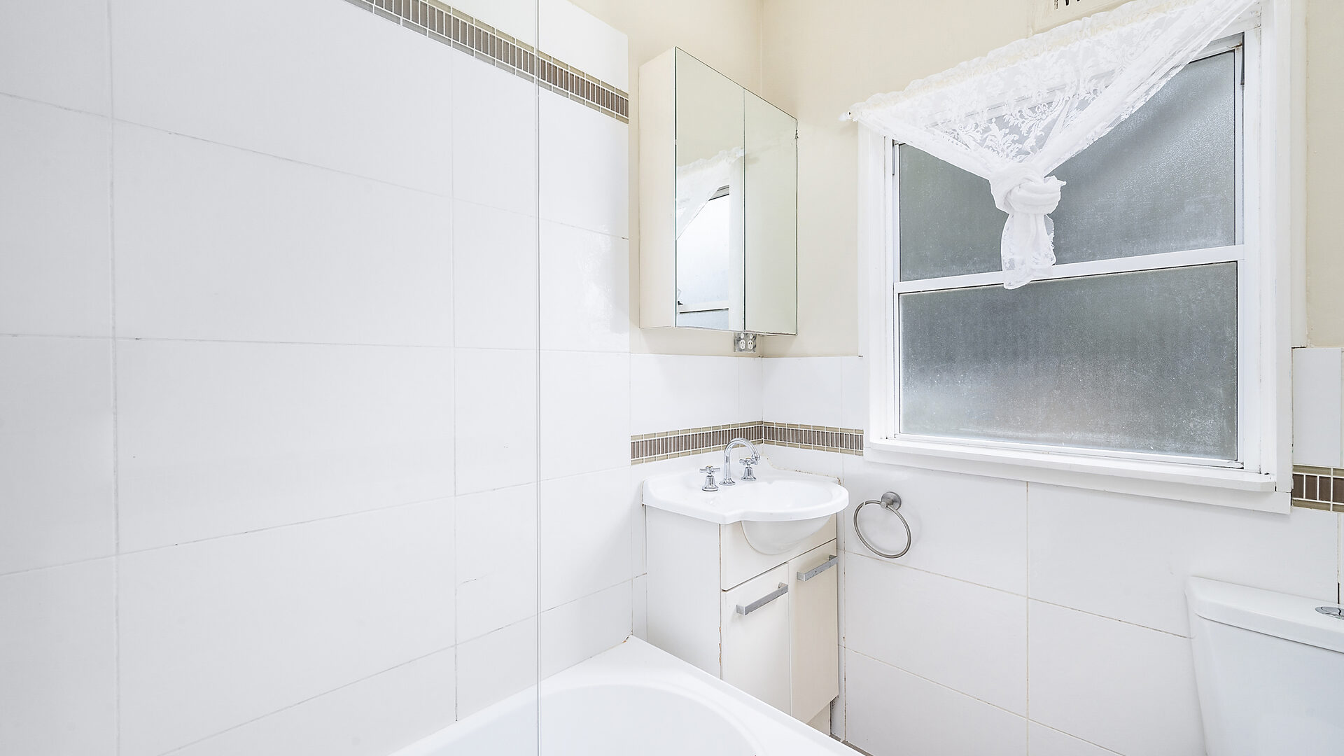 6 Moad Street, Orange NSW 2800 - photo 6