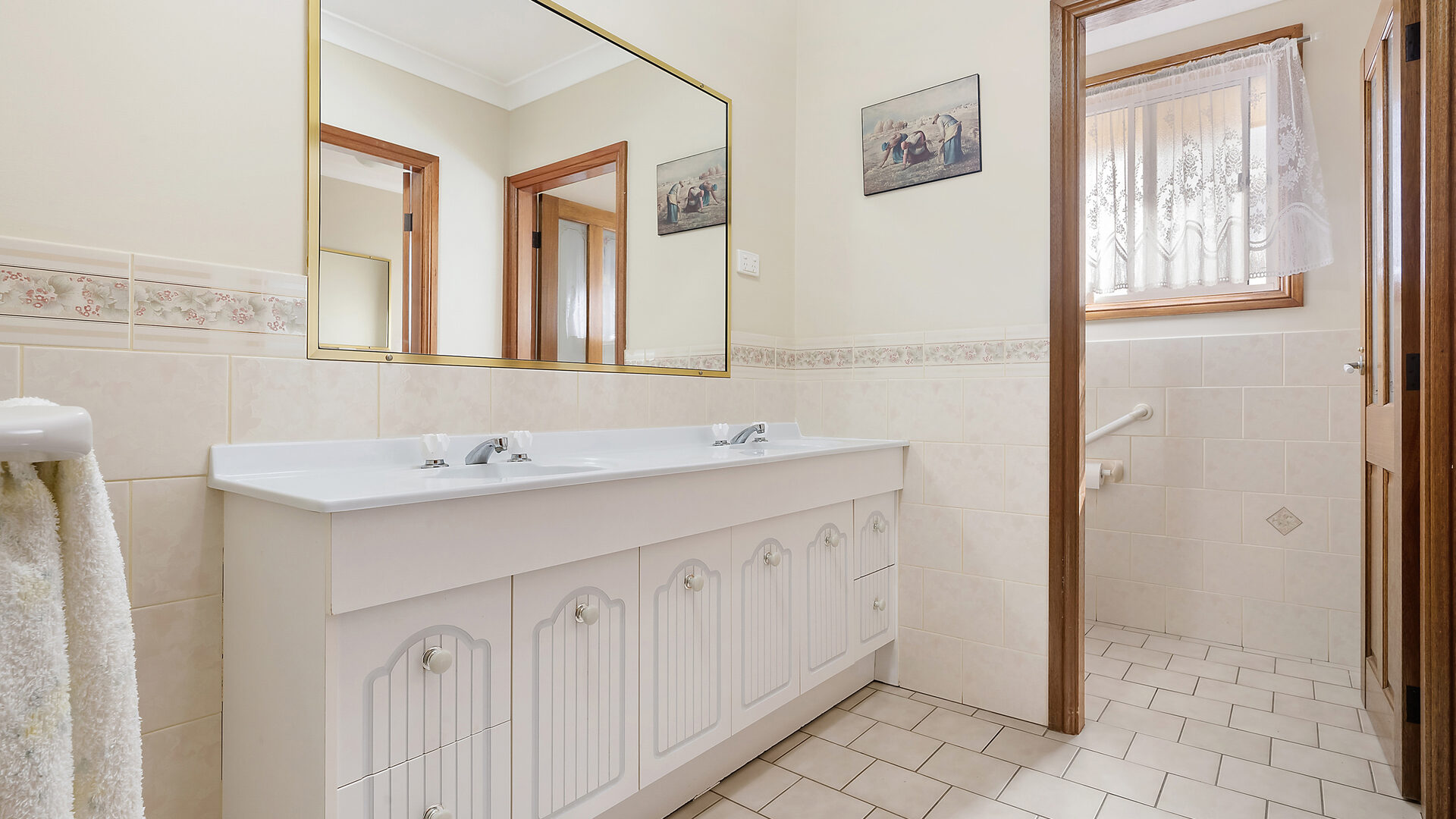 27 Lyrebird Place, Orange NSW 2800 - photo 9