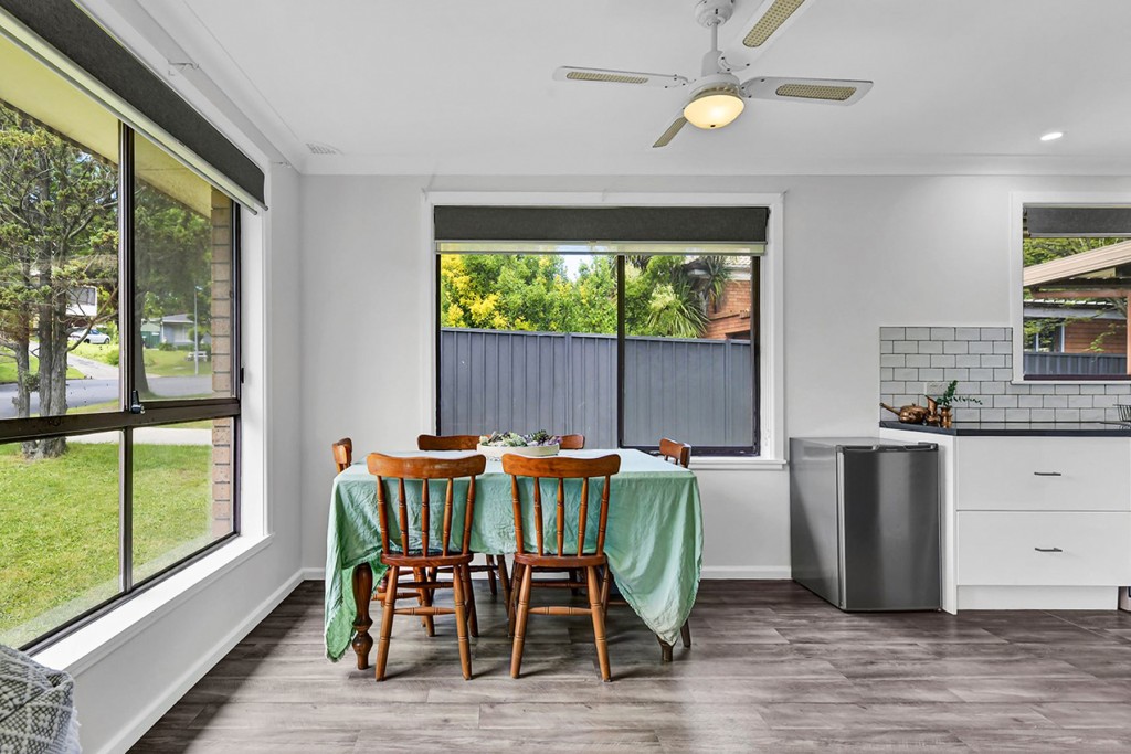 8 Anzac Place, Orange NSW 2800 - photo 3