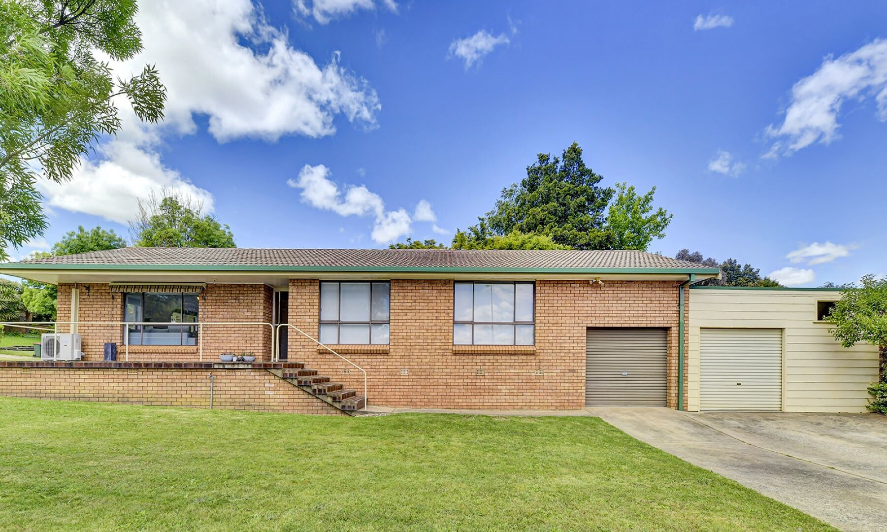 8 Anzac Place, Orange NSW 2800 - photo 10