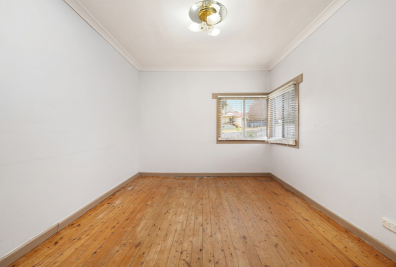 5 Chifley Place, Bathurst NSW 2795 - photo 7