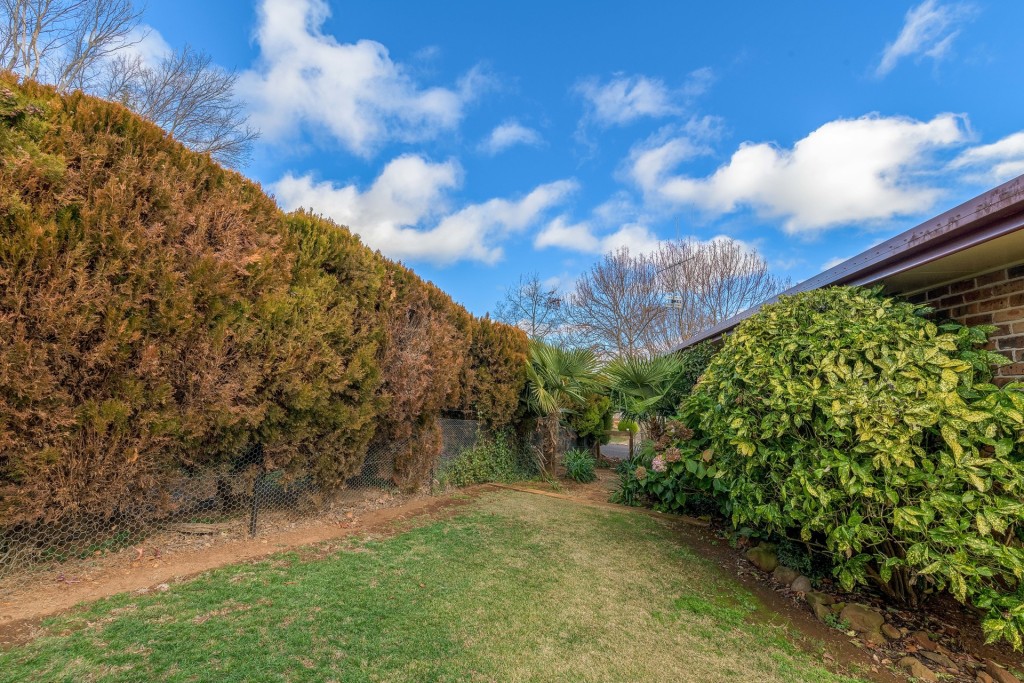 5 Yaraan Place, Orange NSW 2800 - photo 16