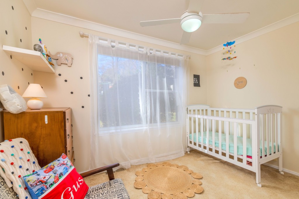 5 Yaraan Place, Orange NSW 2800 - photo 10