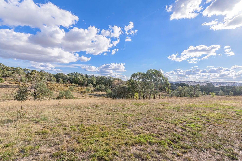 2 Narambla Drive, Orange NSW 2800 - photo 22