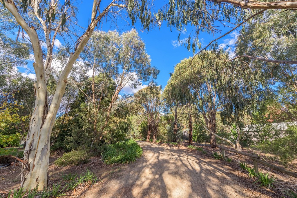 2 Narambla Drive, Orange NSW 2800 - photo 29