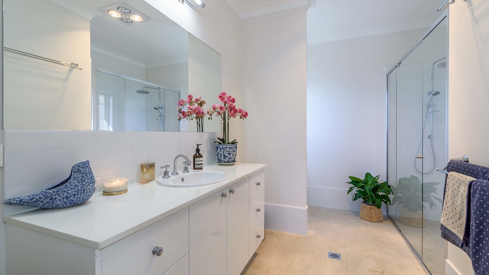 21 Lisbon Circuit, Orange NSW 2800 - photo 18