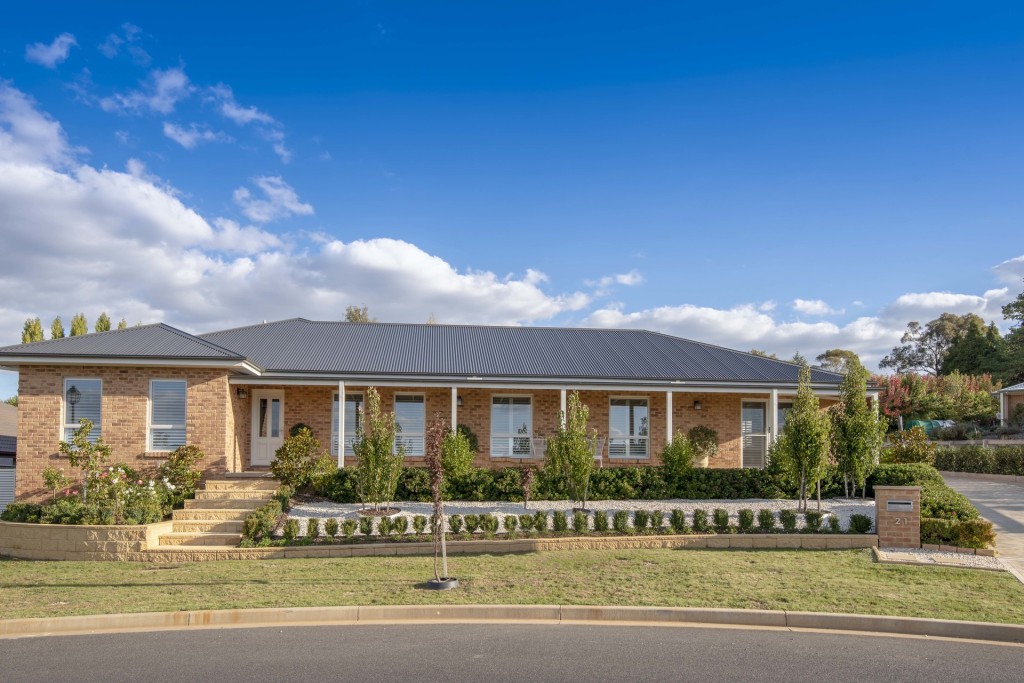 21 Lisbon Circuit, Orange NSW 2800 - photo 22