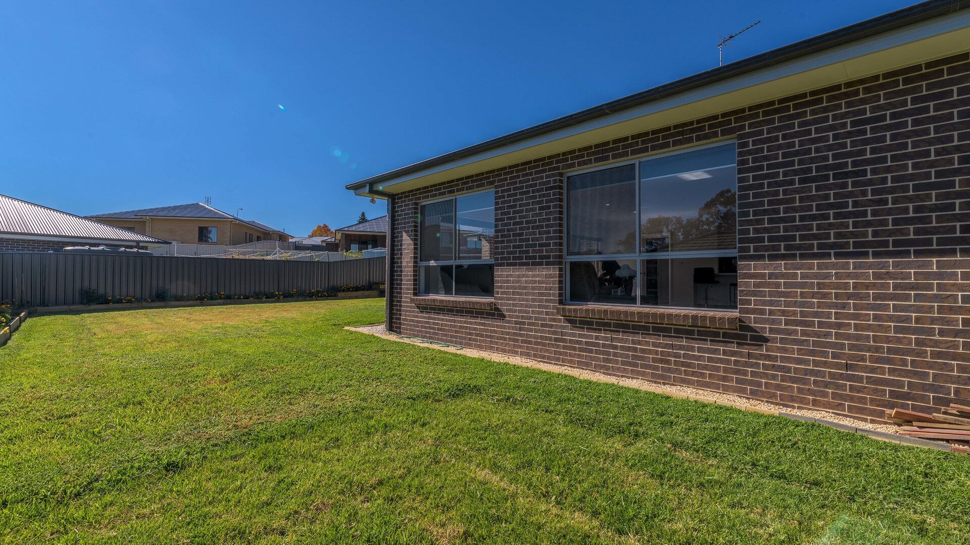 8 Camellia Place, Orange NSW 2800 - photo 14
