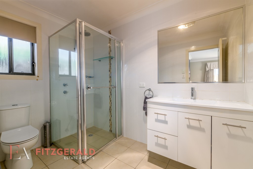 50 Diamond Drive, Orange NSW 2800 - photo 11