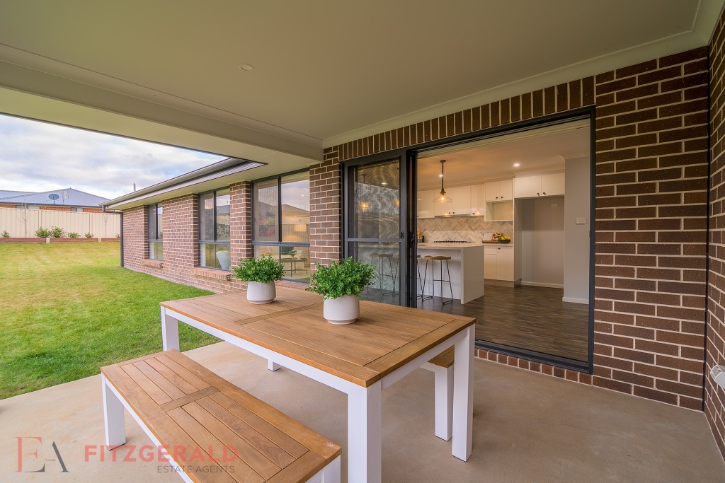 32 Newport Street, Orange NSW 2800 - photo 11
