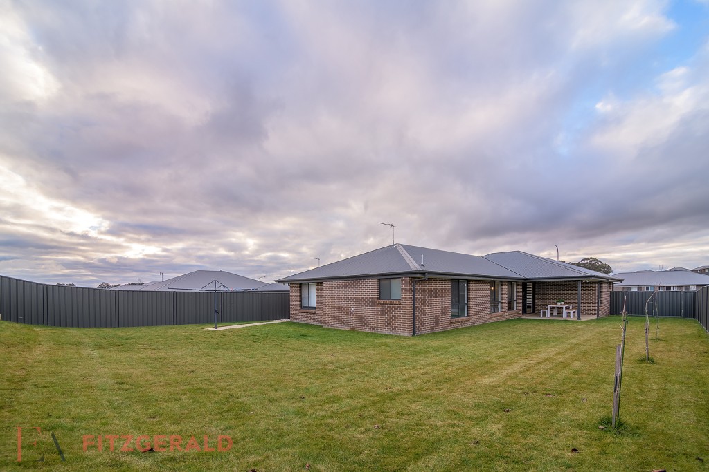 32 Newport Street, Orange NSW 2800 - photo 12