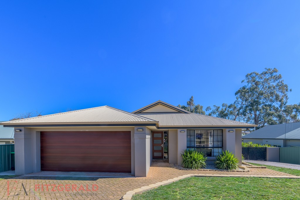 28 Goldfinch Way, Orange NSW 2800 - McGrath Central West