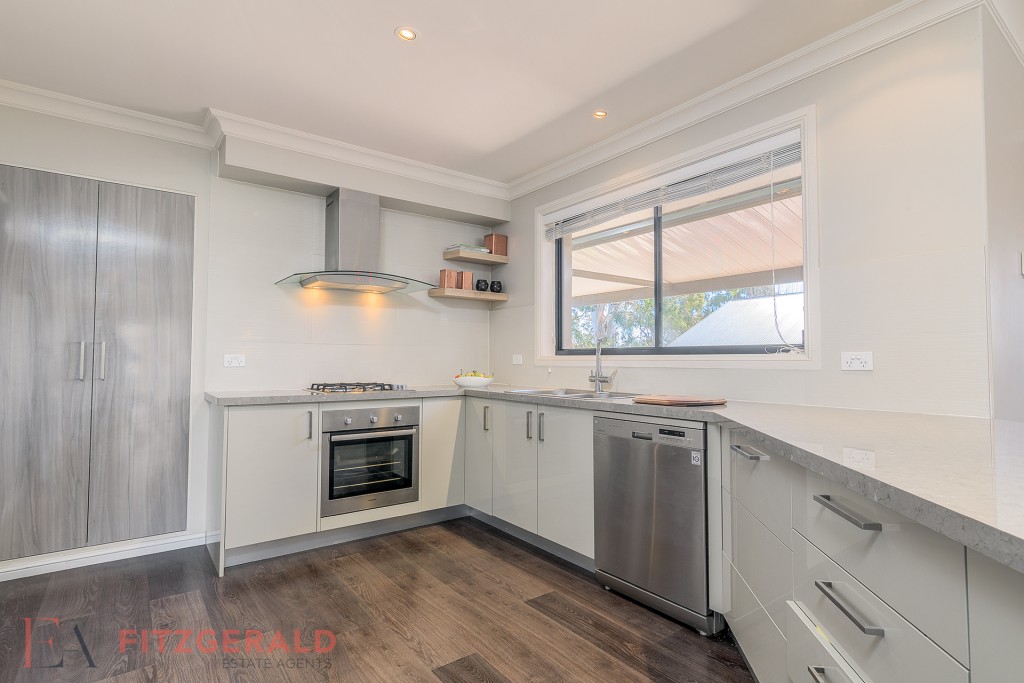 28 Goldfinch Way, Orange NSW 2800 - photo 3