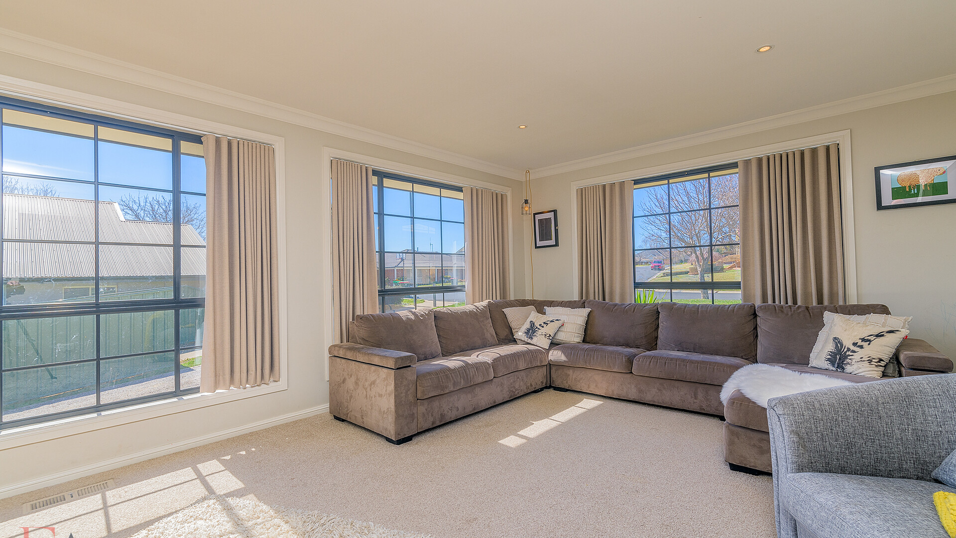 28 Goldfinch Way, Orange NSW 2800 - photo 6