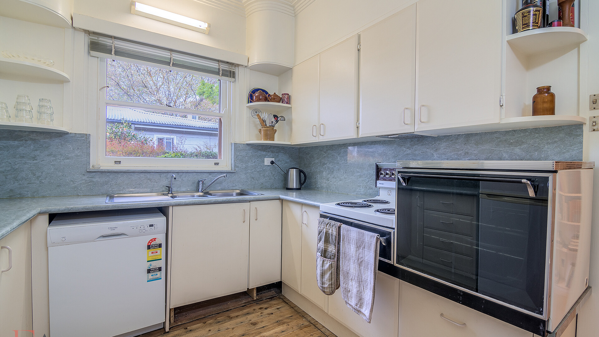 114 Warrendine Street, Orange NSW 2800 - photo 8