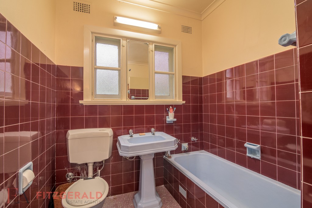 114 Warrendine Street, Orange NSW 2800 - photo 10
