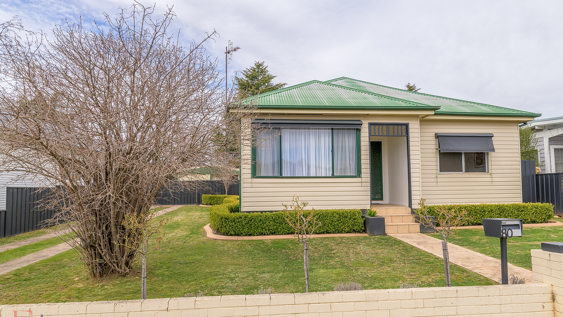 80 Cecil Road, Orange NSW 2800 - photo 11
