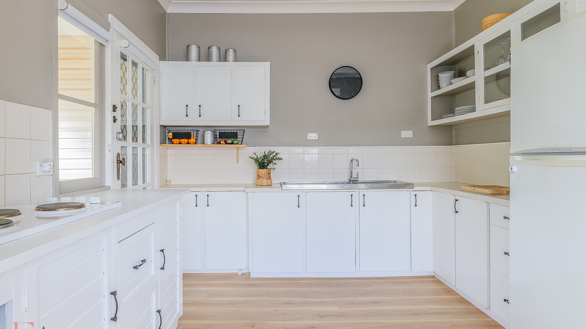 80 Cecil Road, Orange NSW 2800 - photo 5