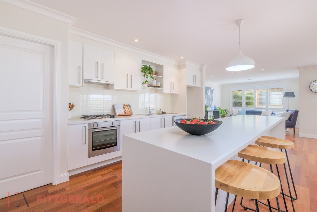 9 Emmaville Street, Orange NSW 2800 - photo 3