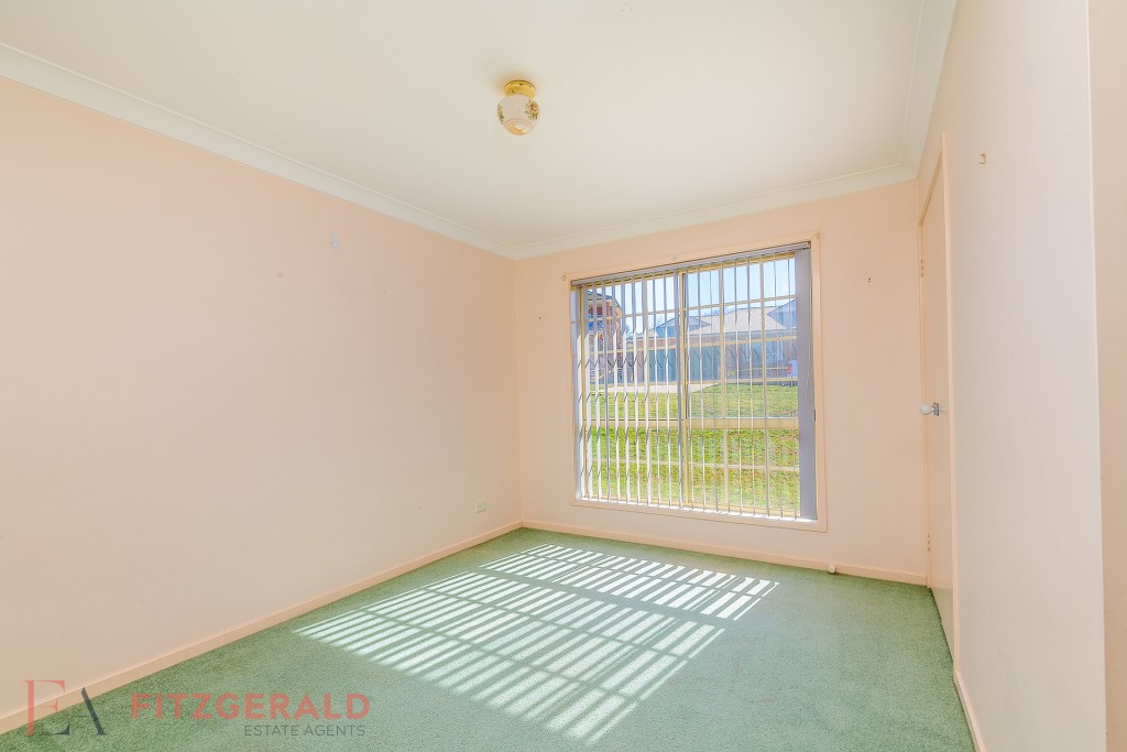 20 Melville Place, Orange NSW 2800 - photo 4