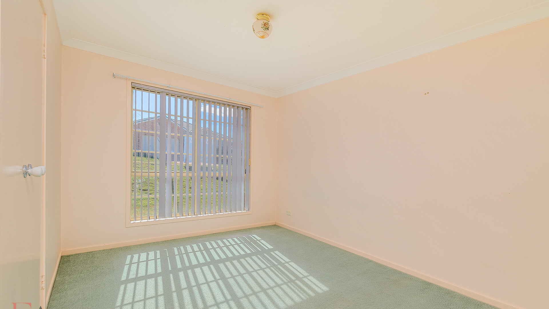 20 Melville Place, Orange NSW 2800 - photo 5
