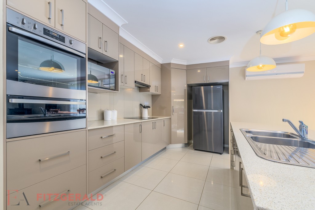 24 Pippin Way, Orange NSW 2800 - photo 4