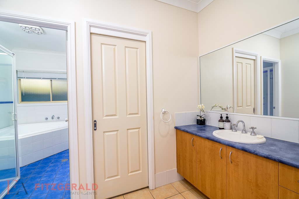 26 Goldfinch Way, Orange NSW 2800 - photo 11