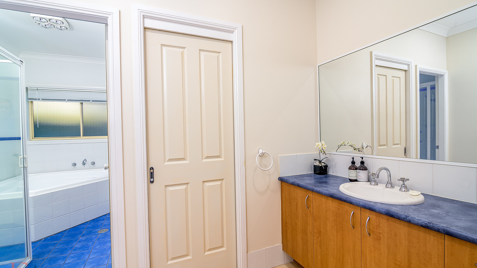 26 Goldfinch Way, Orange NSW 2800 - photo 11