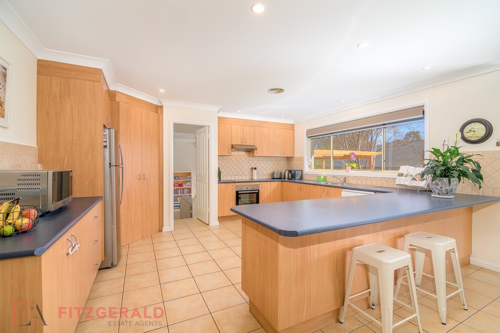26 Goldfinch Way, Orange NSW 2800 - photo 6
