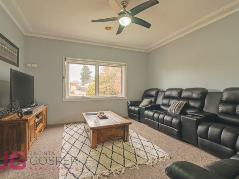 221 Dalton Street, Orange NSW 2800 - photo 2