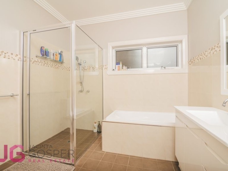 221 Dalton Street, Orange NSW 2800 - photo 13