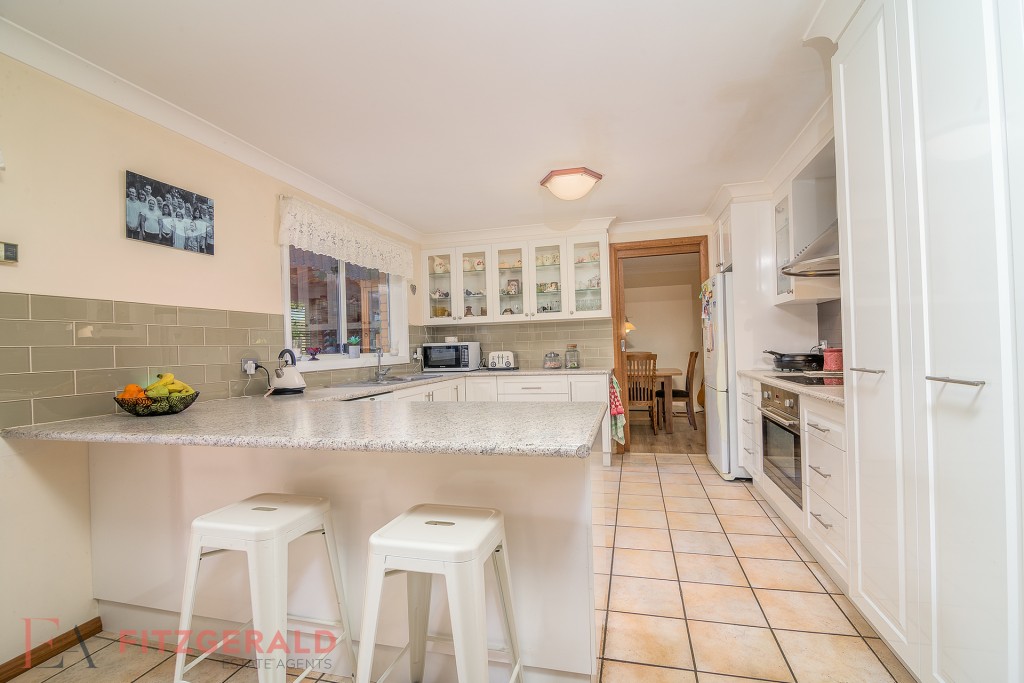 10 Seville Parade, Orange NSW 2800 - photo 4