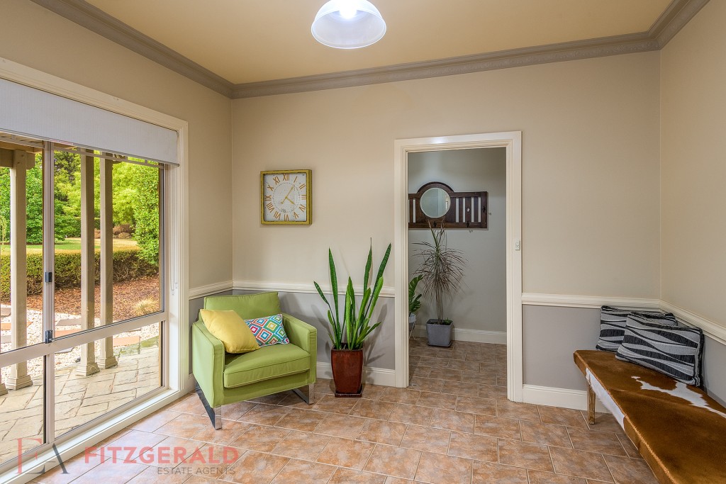 28 Manning Road, Orange NSW 2800 - photo 12
