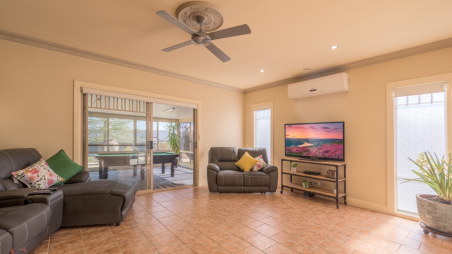 28 Manning Road, Orange NSW 2800 - photo 4