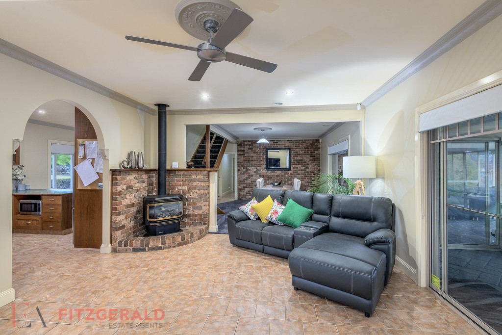 28 Manning Road, Orange NSW 2800 - photo 7
