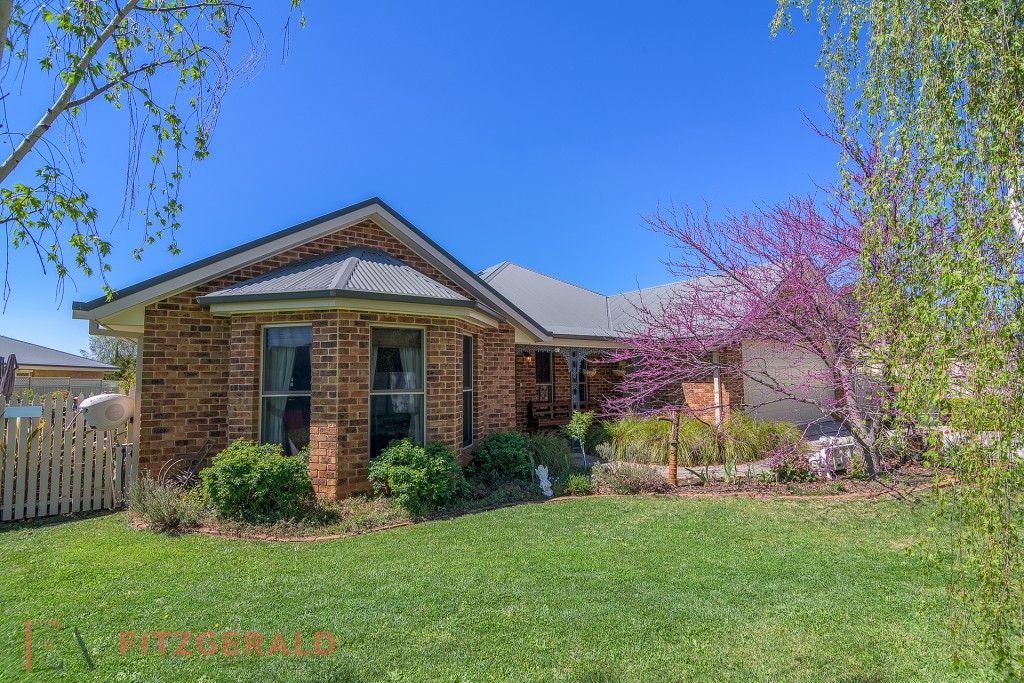 6 McIntosh Street, Orange NSW 2800 - photo 16