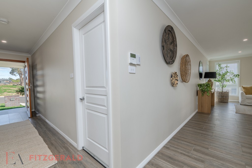 23 Tilston Way, Orange NSW 2800 - photo 9