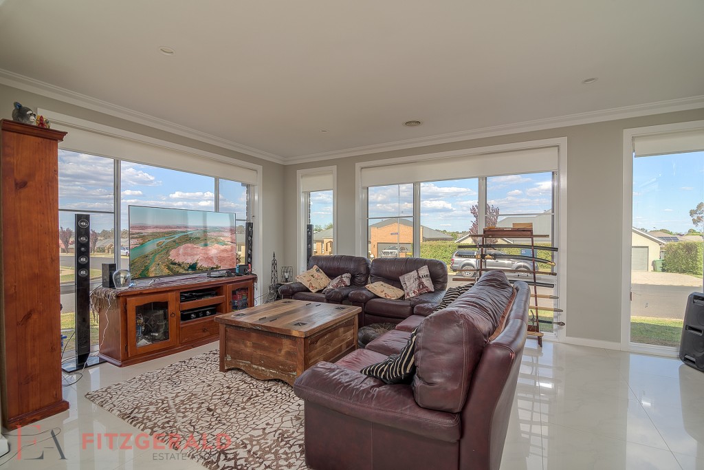 1 Eurawillah Street, Orange NSW 2800 - photo 3