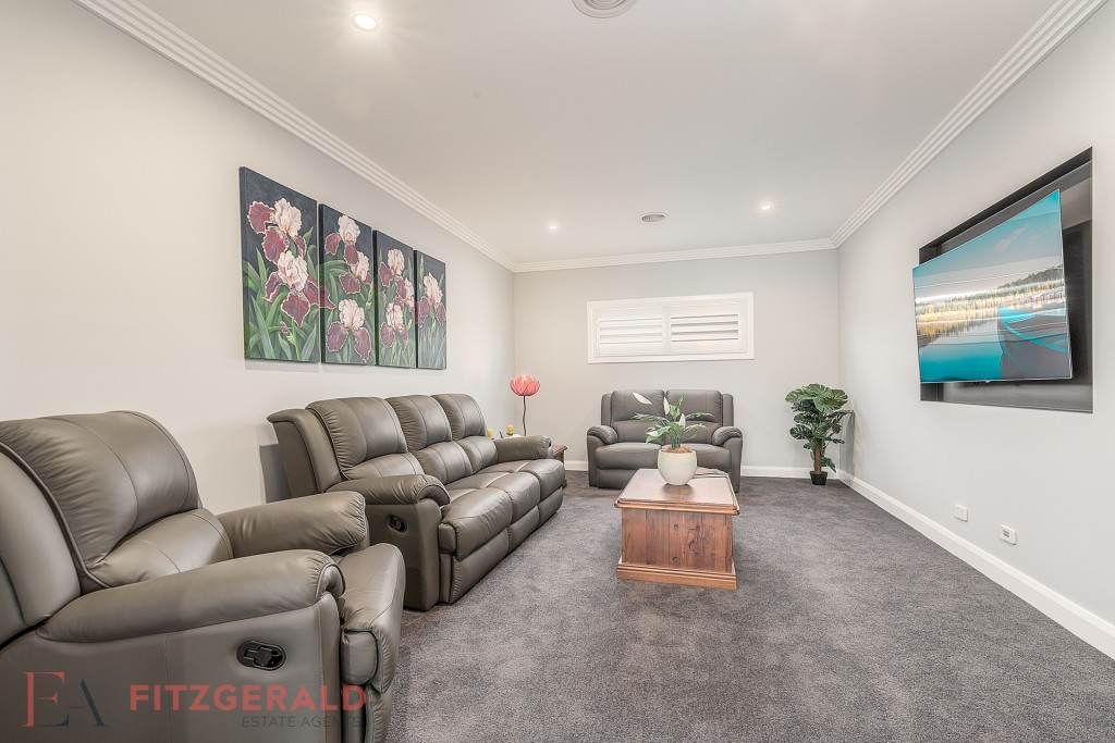 12 Patmos Place, Orange NSW 2800 - photo 6
