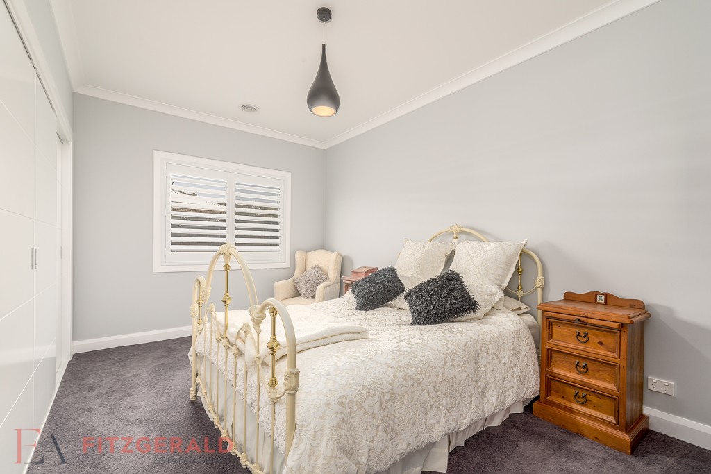 12 Patmos Place, Orange NSW 2800 - photo 8