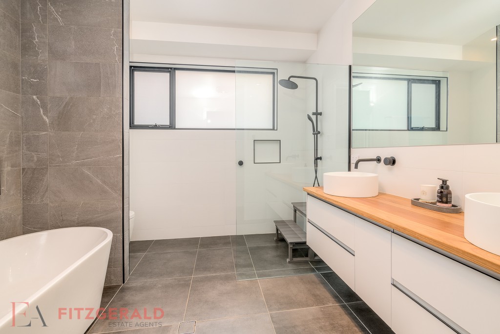 20 Cedar Street, Orange NSW 2800 - photo 12