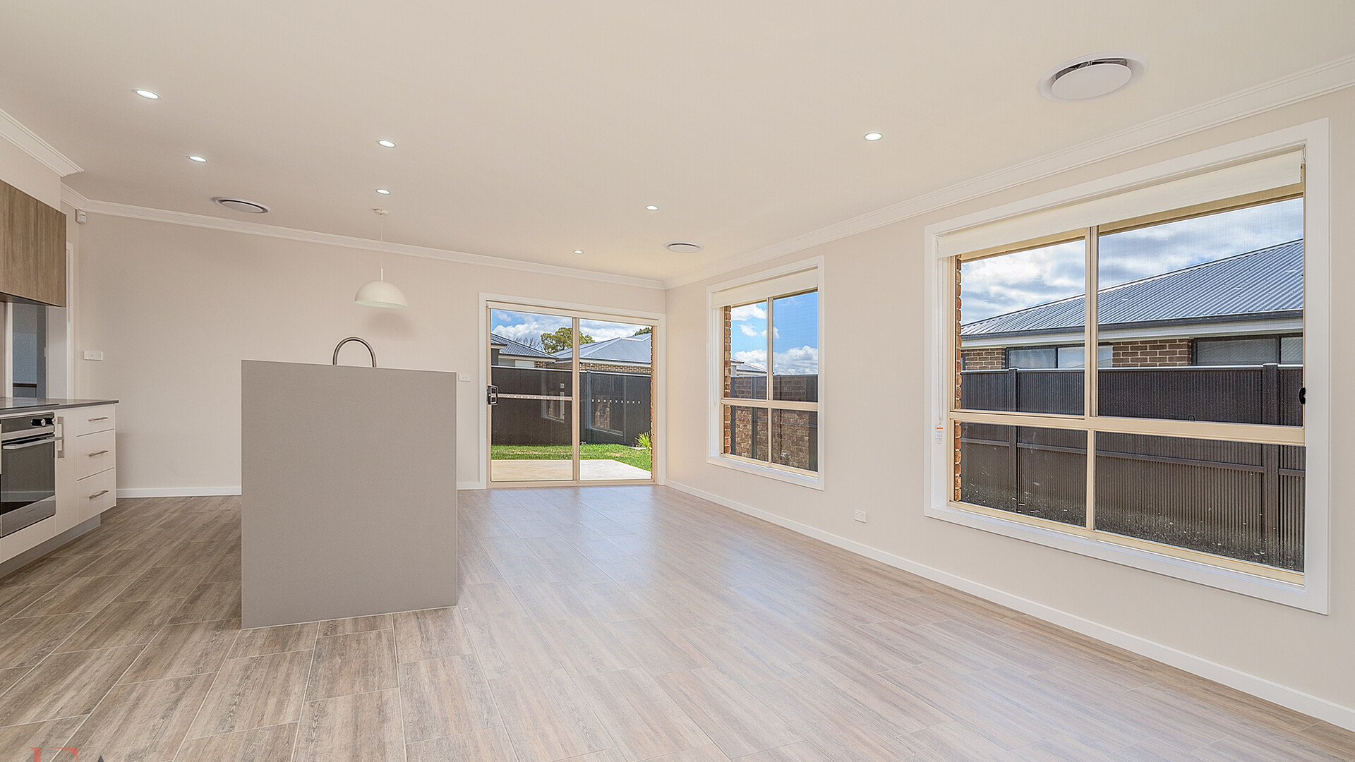 4/26 Telopea Way, Orange NSW 2800 - photo 2