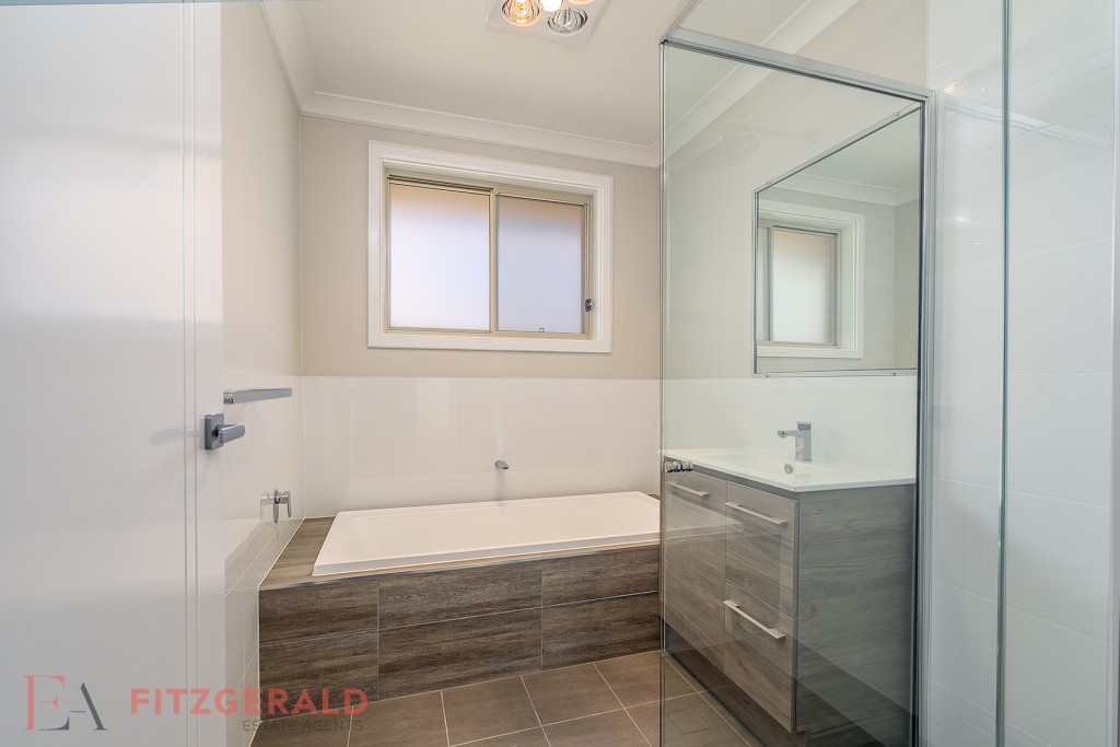 4/26 Telopea Way, Orange NSW 2800 - photo 6