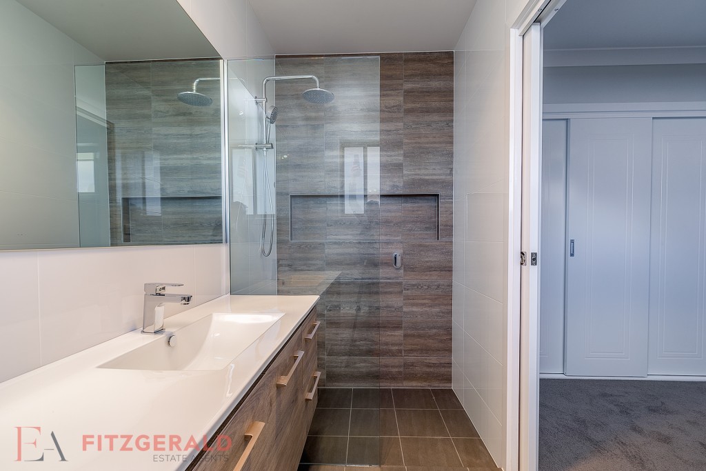 4/26 Telopea Way, Orange NSW 2800 - photo 8
