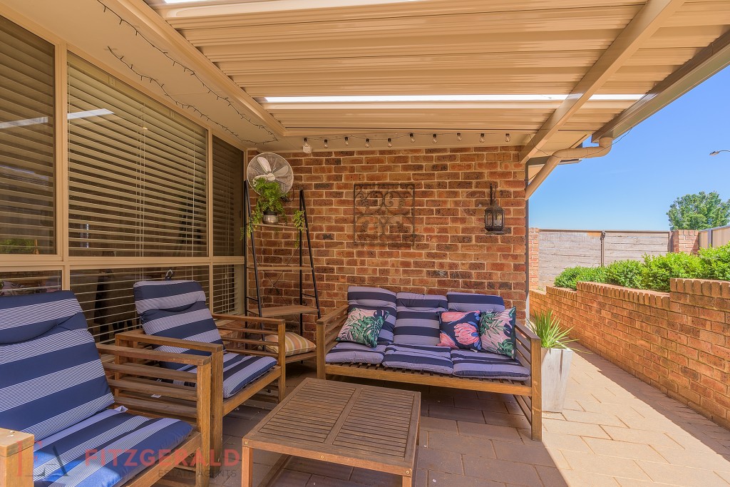 14 Bert Whiteley Place, Orange NSW 2800 - photo 12