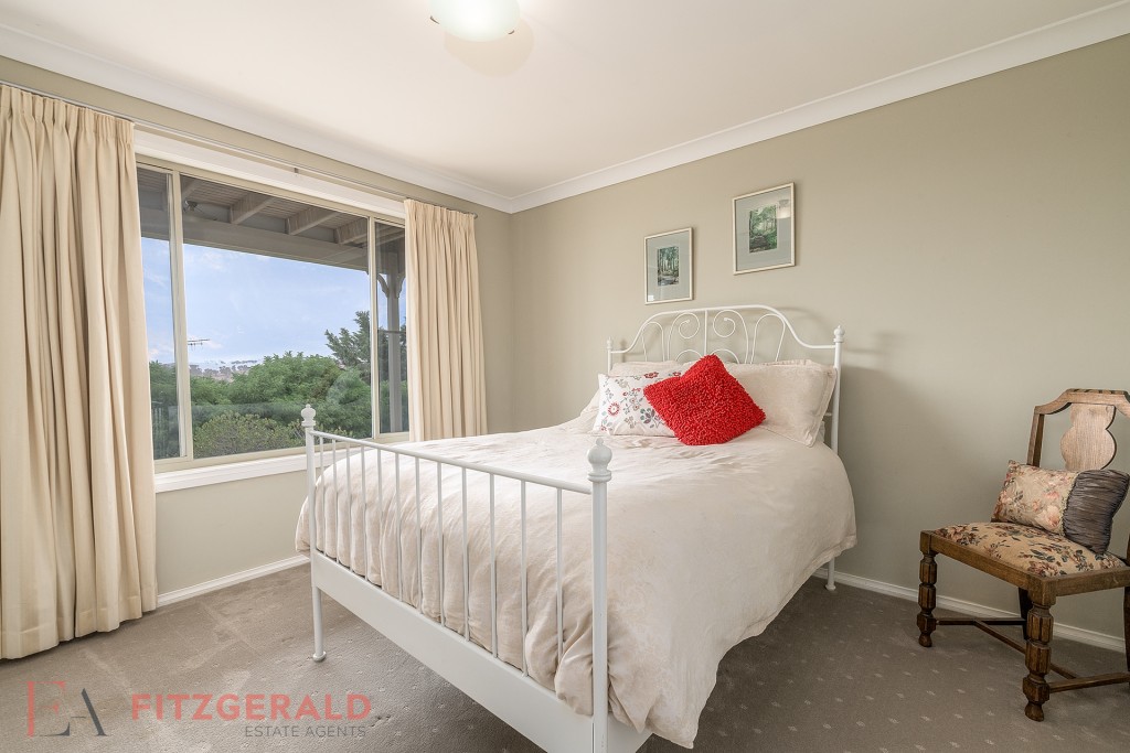 14 Tate Crescent, Orange NSW 2800 - photo 8